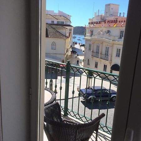 Apartamento Praia 圣马蒂纽·杜·波特 外观 照片